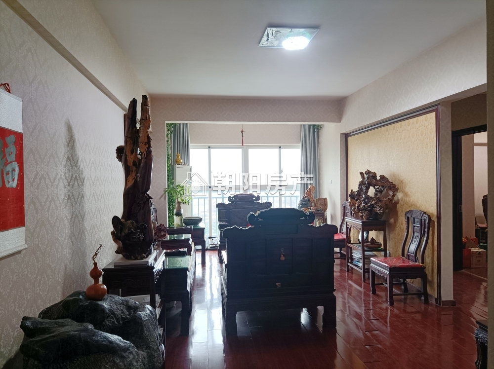 中环国际 85平 南向精装两室 满两年 随时看房