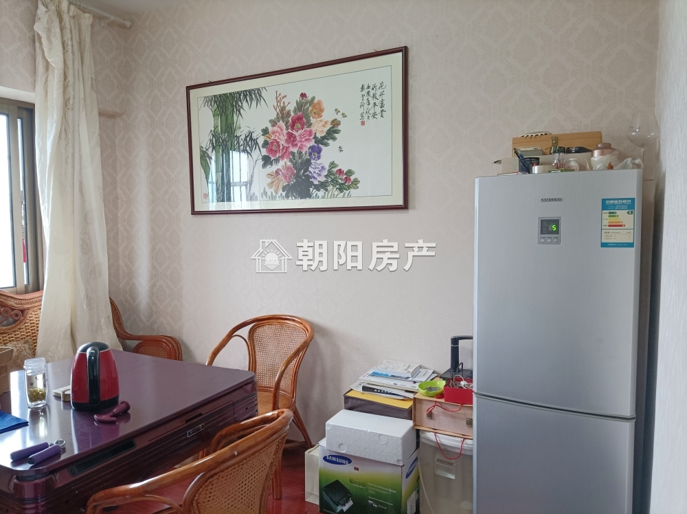 中环国际 85平 南向精装两室 满两年 随时看房