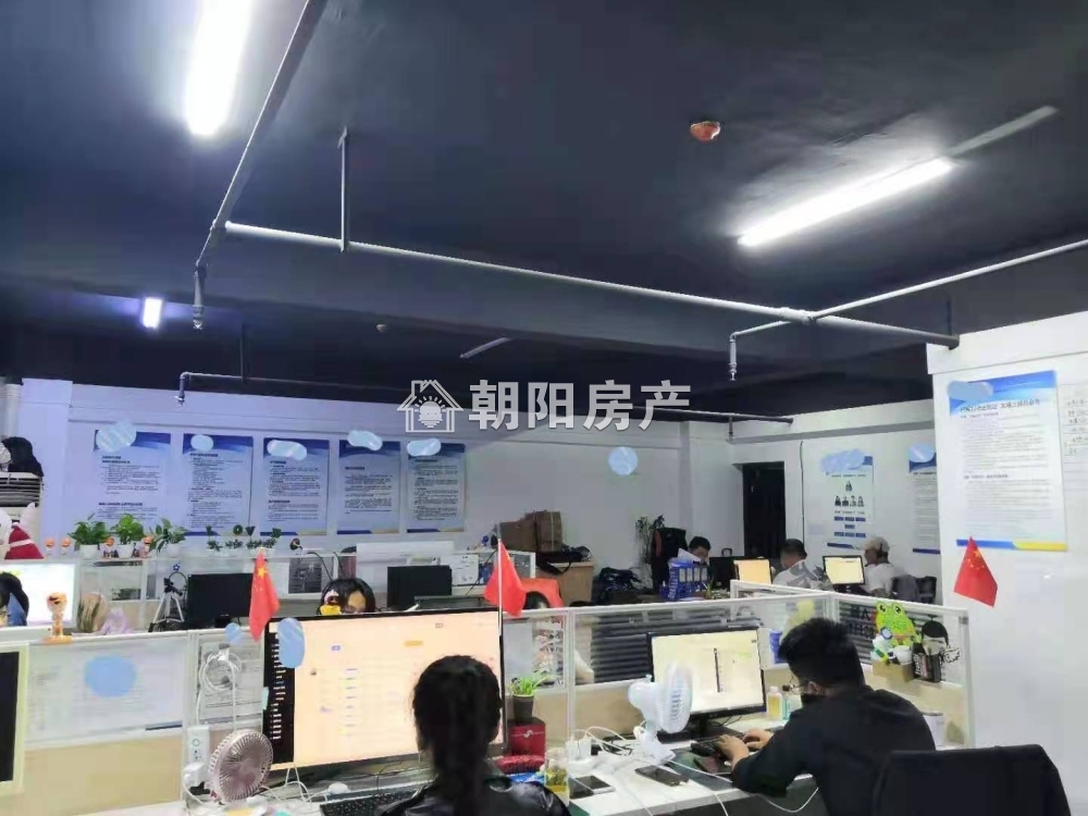 瑞鑫大厦 87平 朝南普装 4775元/平 配套齐全