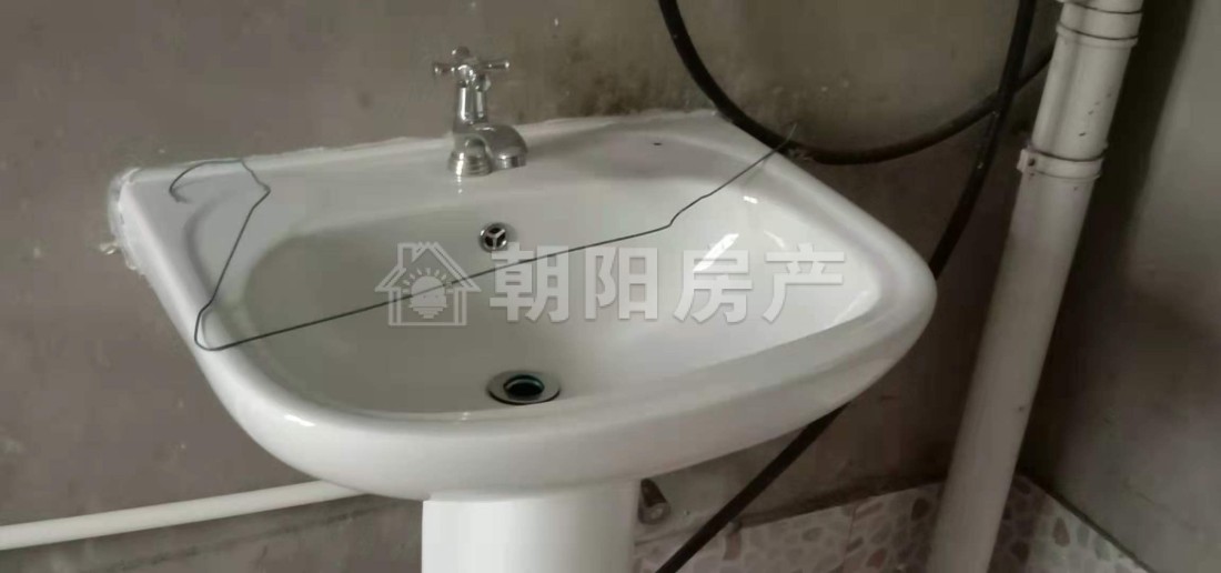 定湖巷 50平 南向一居 简装 交通便利 学区房