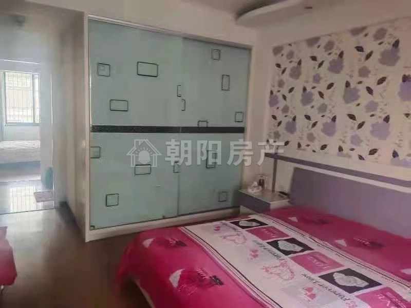 现代汉城C区 94平 南向精装三居 满两年 交通便利 学区房