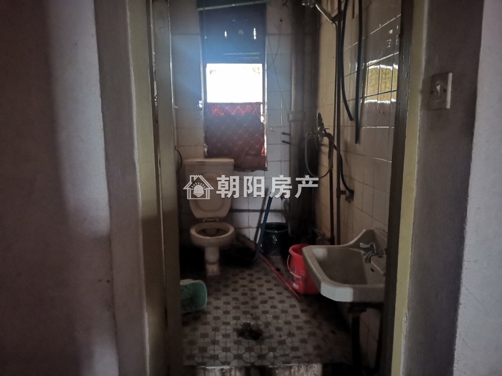 人民医院家属楼 70平 南向两室 采光好 1857元/平