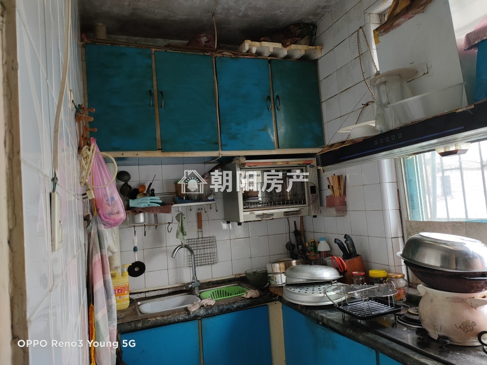 商业村 88平 朝南三居 满两年 学区房 免税