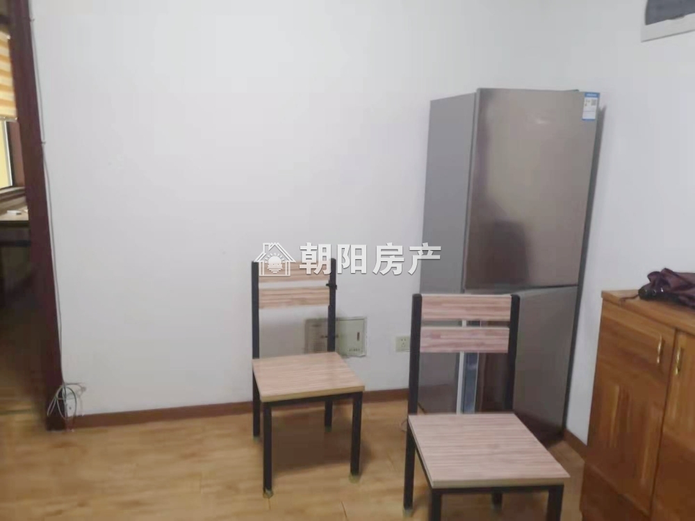 西湖春天 92平 南向两室精装 学区房交通便利