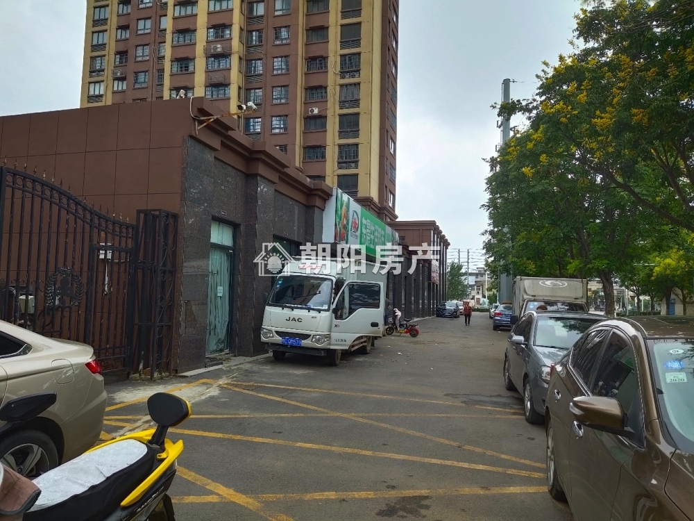 东城国际 23平 临街旺铺 人流密集 优质地段