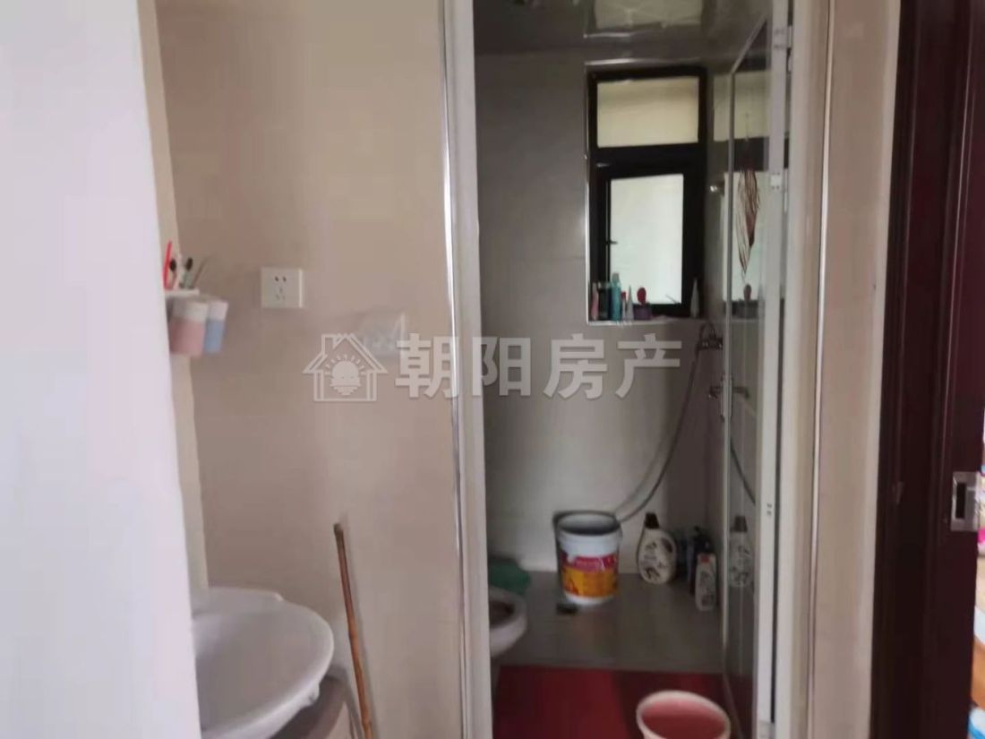 状元学府 83平 南向两室两厅 学区房 交通便利 随时看房