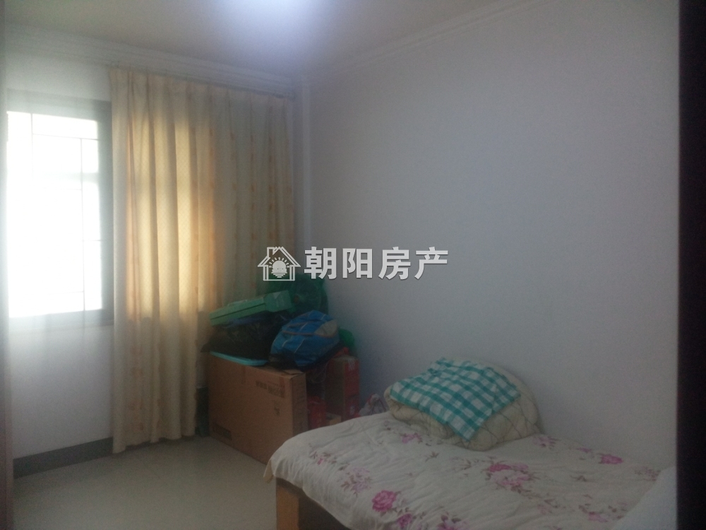 金凤小区 117平 南向采光好三居 交通便利 学区房