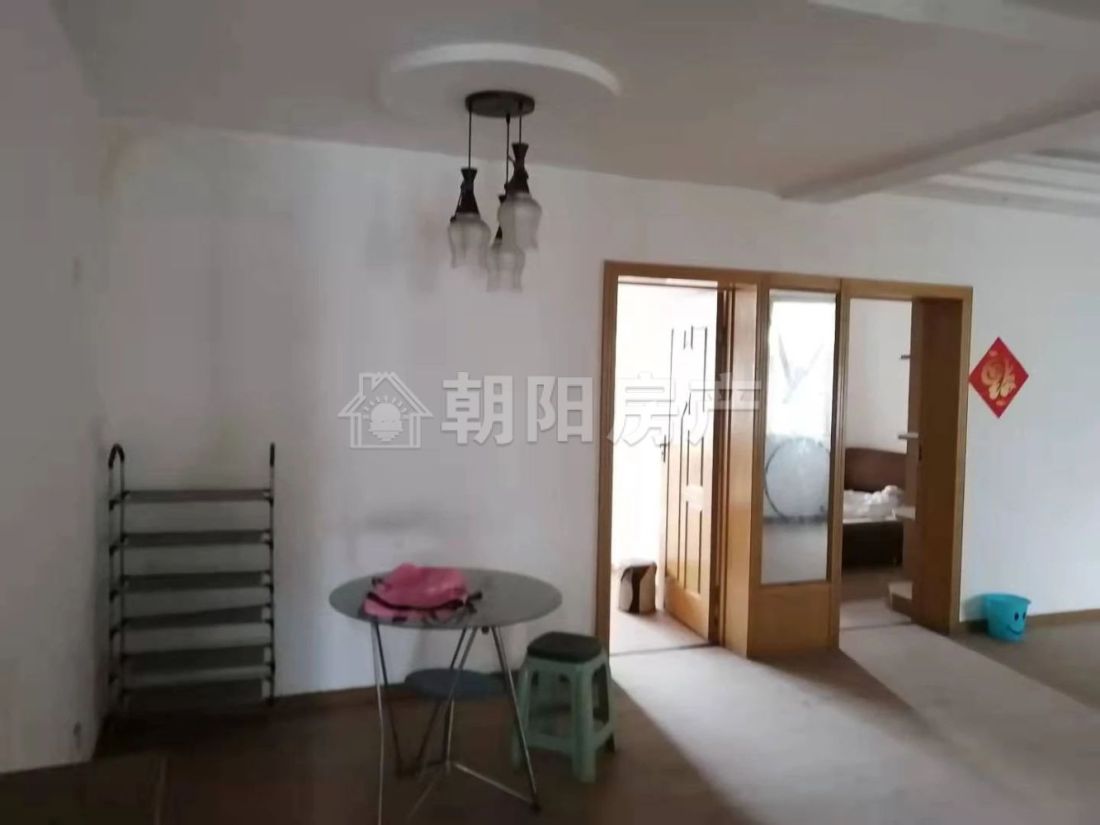 中央花园 94平 南向两室 简装 交通便利 独家房源