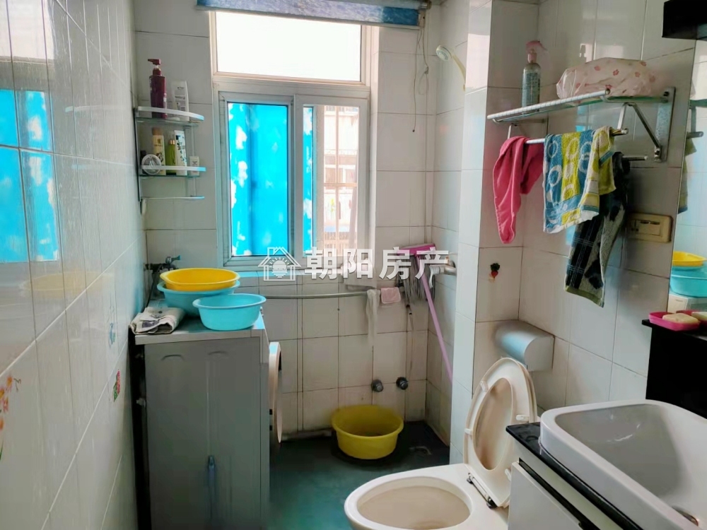 计委小区 118平 南向三室一卫 满两年 交通便利 2966元/平