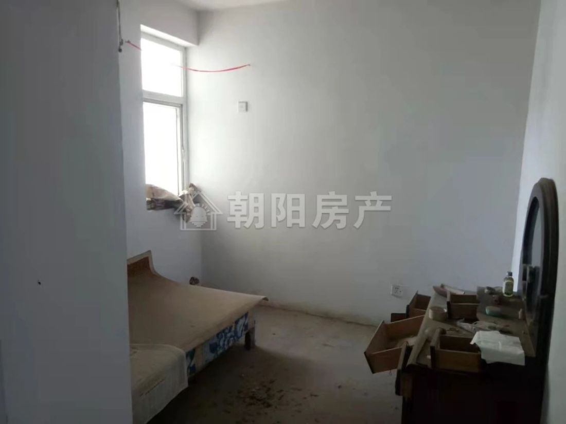 河东小区 98平 南向三居 高楼层采光好 交通便利