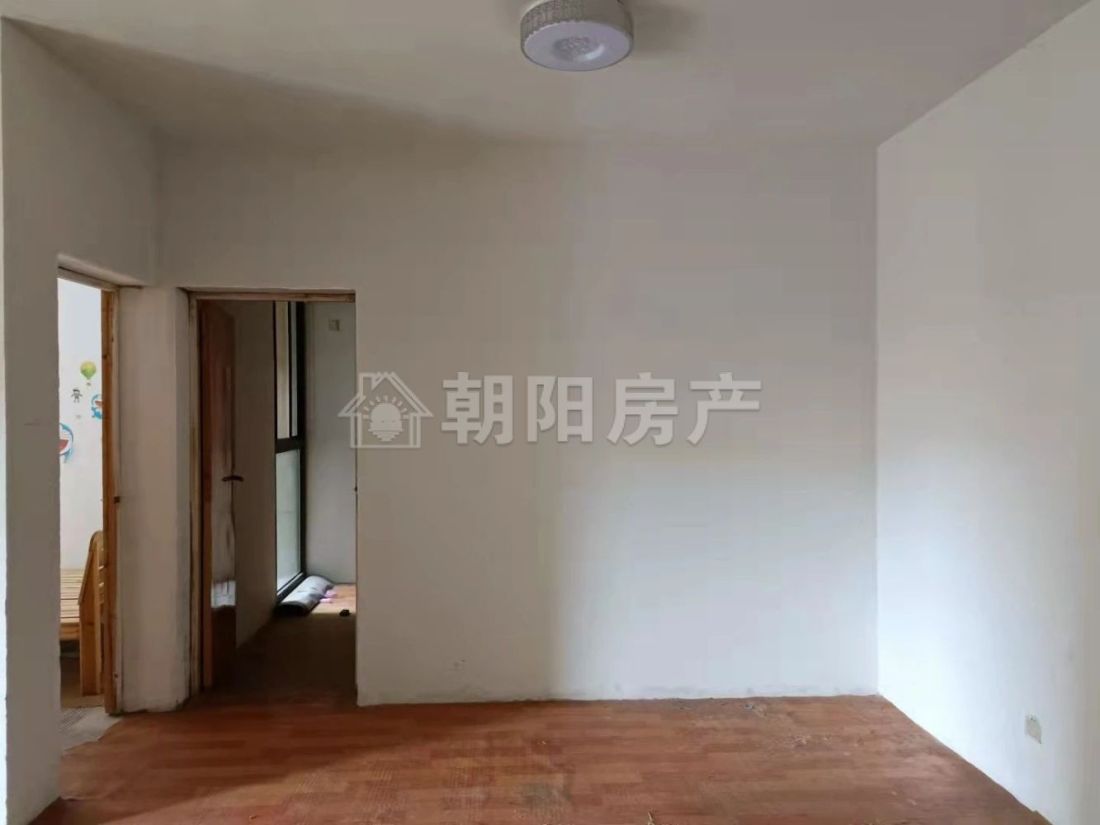 紫金苑 110平 南向三居 6364元/平 学区房满两年