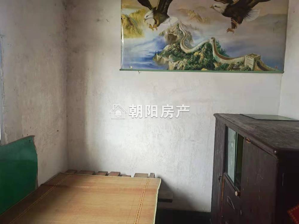 水利局家属楼 80平 南向两室 满两年 交通便利 学区房