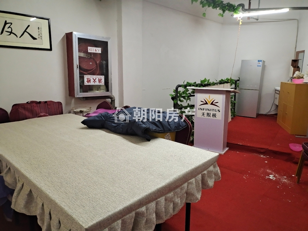云景豪庭 91平 临街旺铺 满五唯一 紧邻地铁