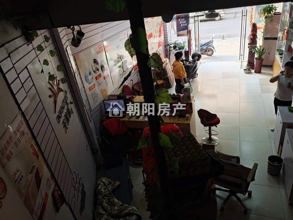 云景豪庭 91平 临街旺铺 满五唯一 紧邻地铁