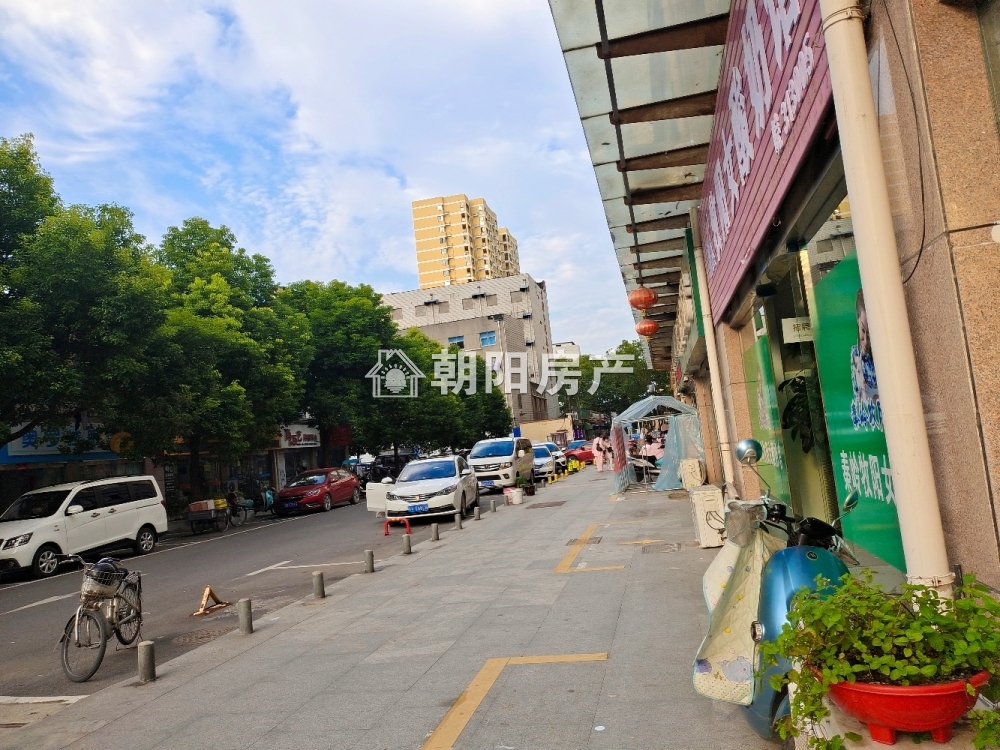 云景豪庭 91平 临街旺铺 满五唯一 紧邻地铁