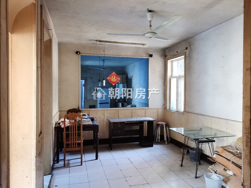 舜耕三区 55平 南向两室 简装 交通便利