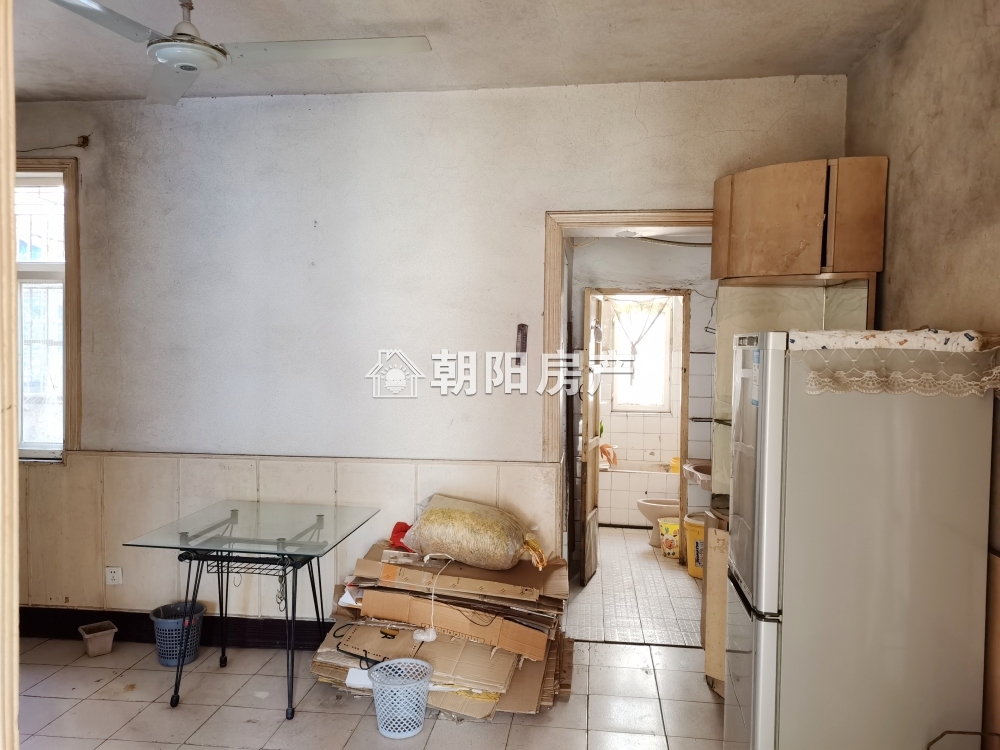 舜耕三区 55平 南向两室 简装 交通便利