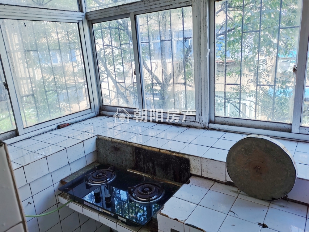 舜耕三区 55平 南向两室 简装 交通便利