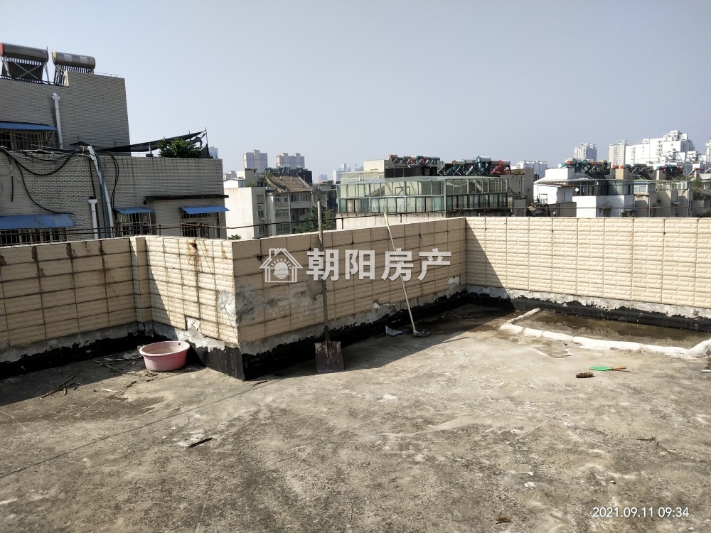 华声嘉苑 127平 精装南向三室 满两年 学区房 2665元/平