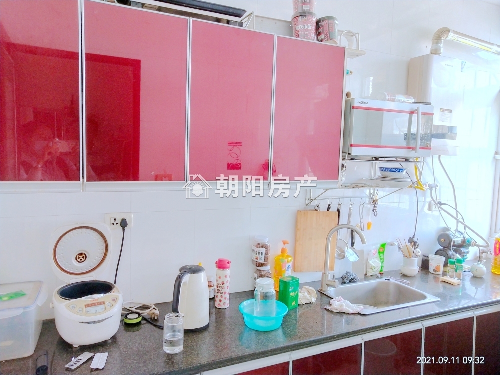 华声嘉苑 127平 精装南向三室 满两年 学区房 2665元/平