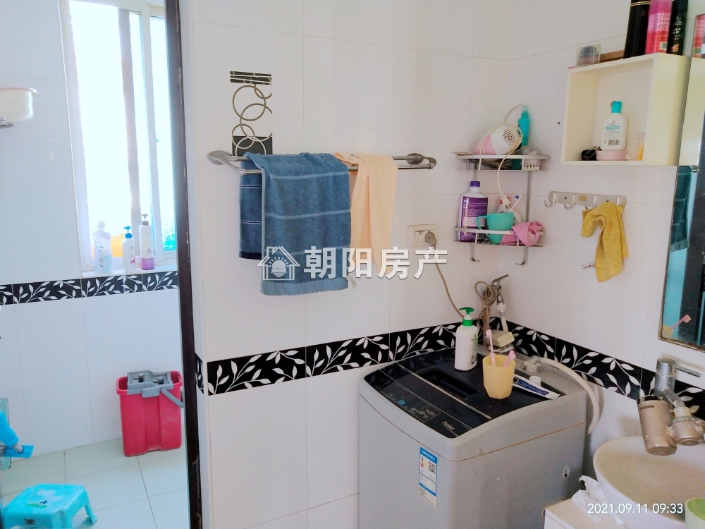 华声嘉苑 127平 精装南向三室 满两年 学区房 2665元/平