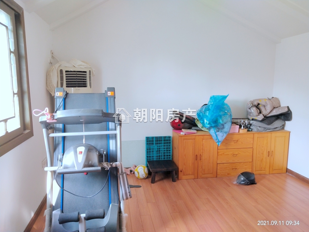 华声嘉苑 127平 精装南向三室 满两年 学区房 2665元/平