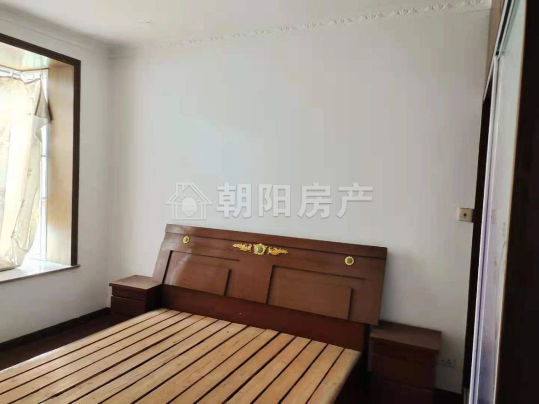 福海园 94平 精装朝南两居 交通便利 随时看房