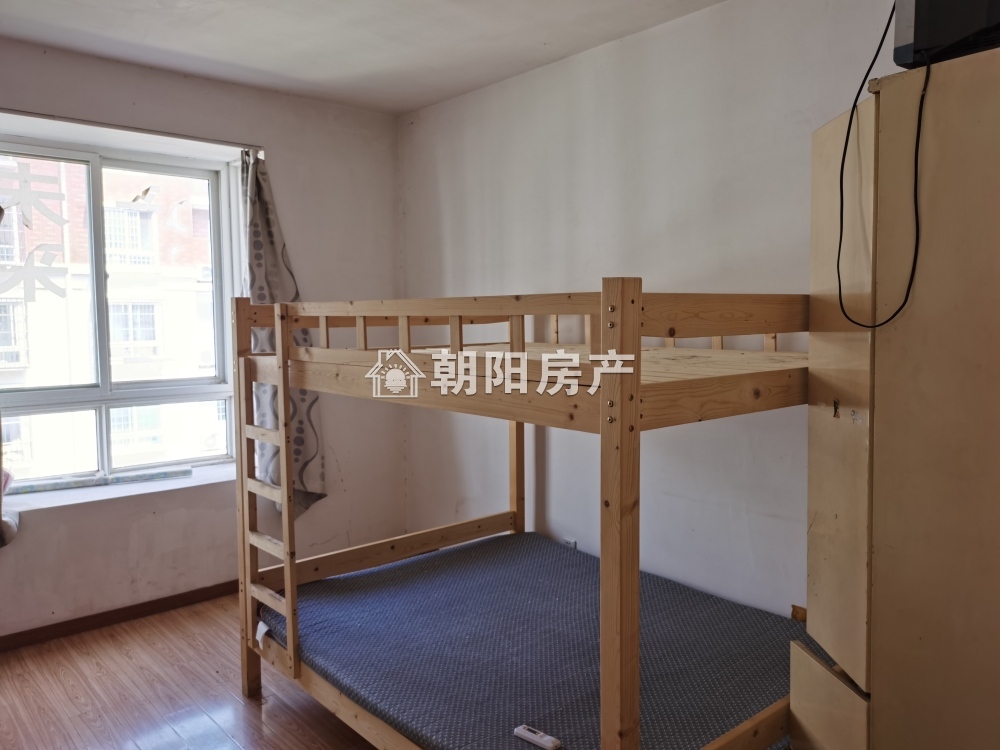 惠利中都二期 120平 南向三居 简装 交通便利 学区房