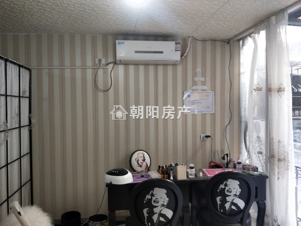 谢二西村 104平 临街旺铺 2885元/平 优质地段