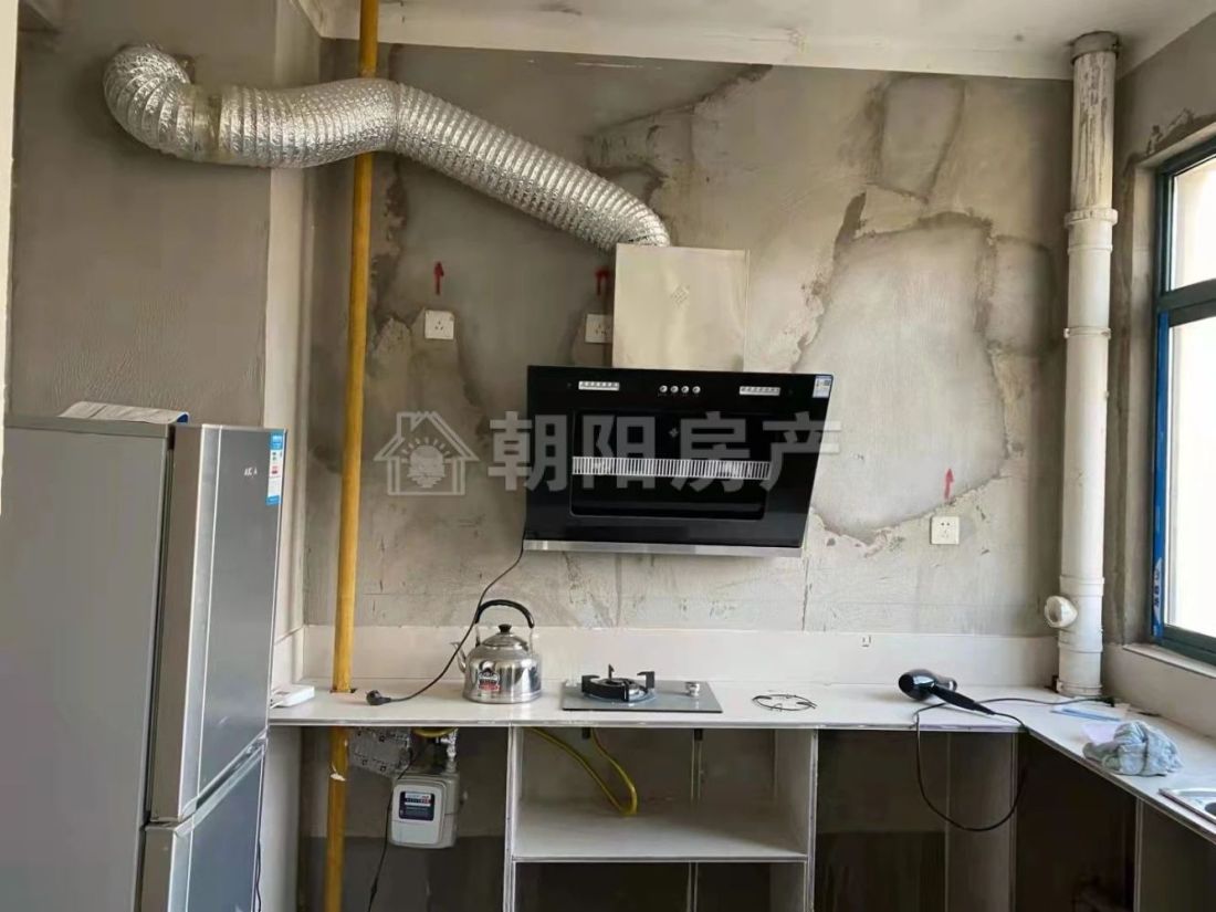 阳光欧洲城 115平 南向三室简装 满两年学区房 6902元/平