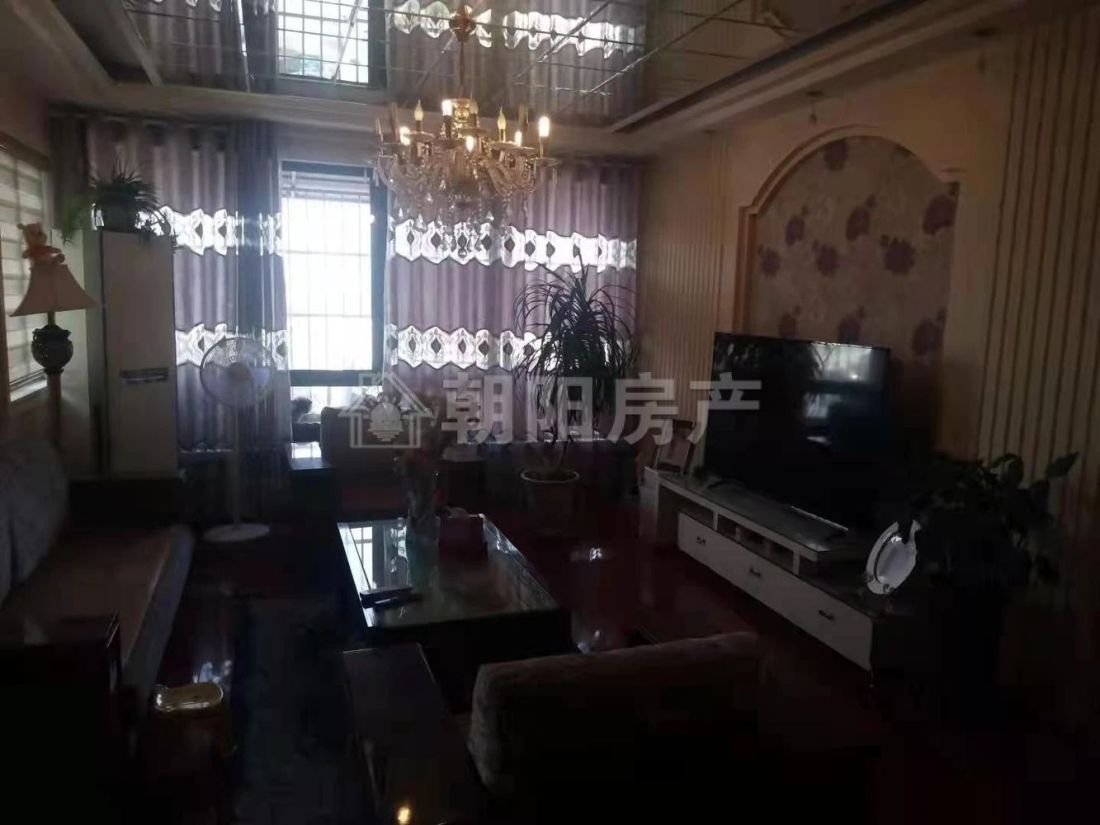 合家福高层 131平 南向精装三室 单价4200元/平