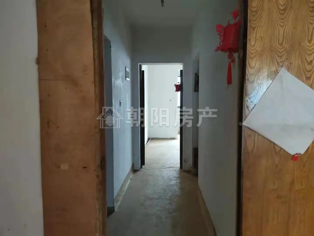 建筑公司家属楼 89平 南向两室 满五唯一 交通便利