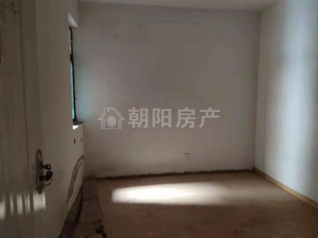 建筑公司家属楼 89平 南向两室 满五唯一 交通便利