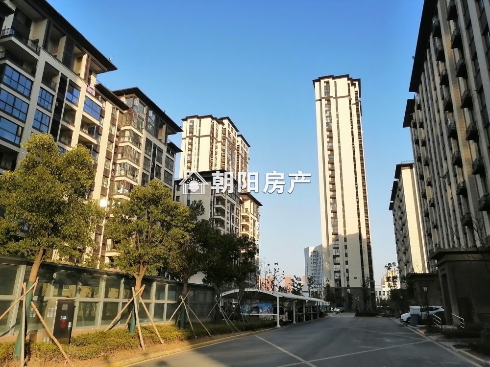 御景学府 128平 南北通透三室两厅 学区房 满两年 配套齐全