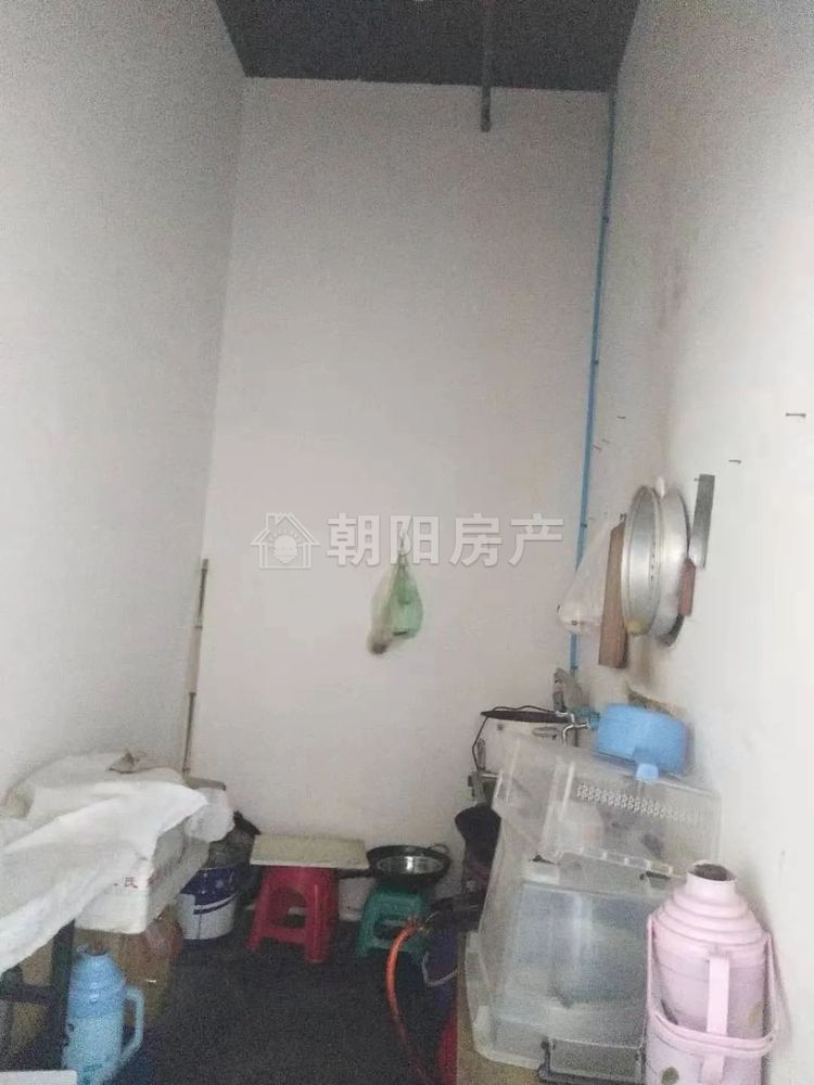 华城国际 105平 临街旺铺 人流密集 优质地段