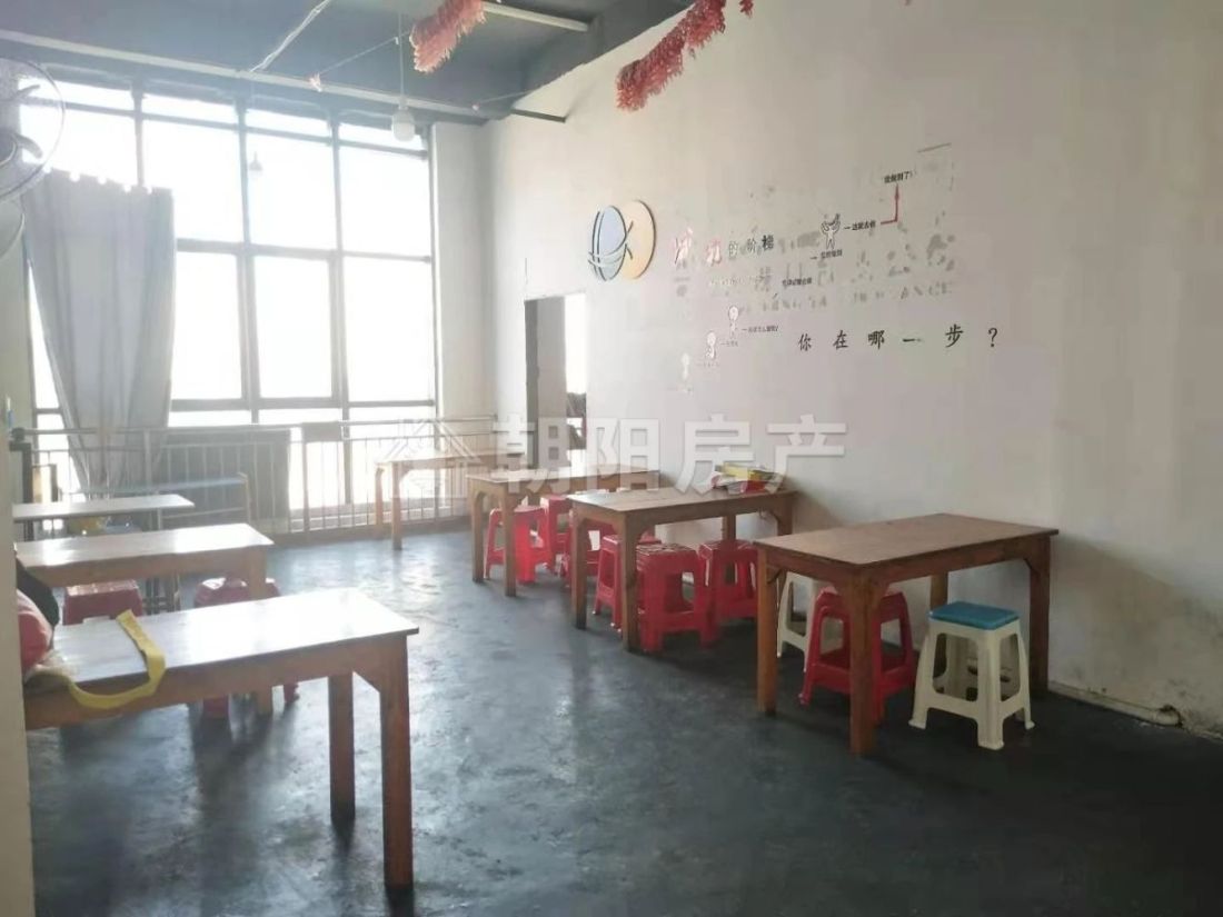 华城国际 105平 临街旺铺 人流密集 优质地段