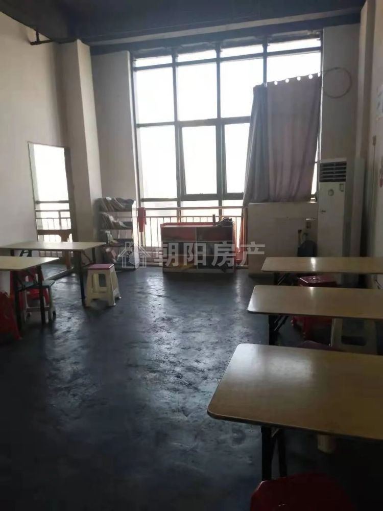 华城国际 105平 临街旺铺 人流密集 优质地段