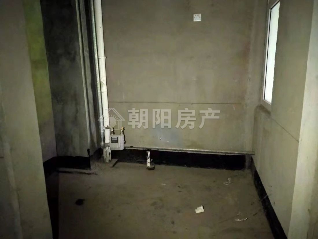 凤凰首府 103平 南向三室二厅 满两年 学区房 交通便利