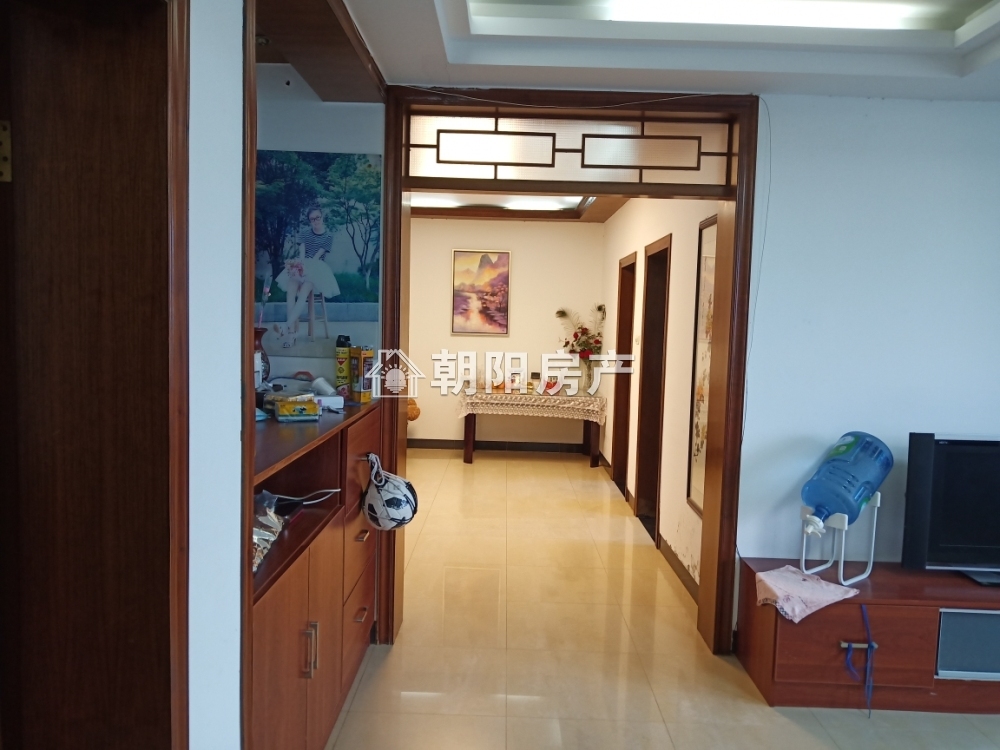 绿苑山庄 144平 南向大三居 满两年 交通便利 学区房