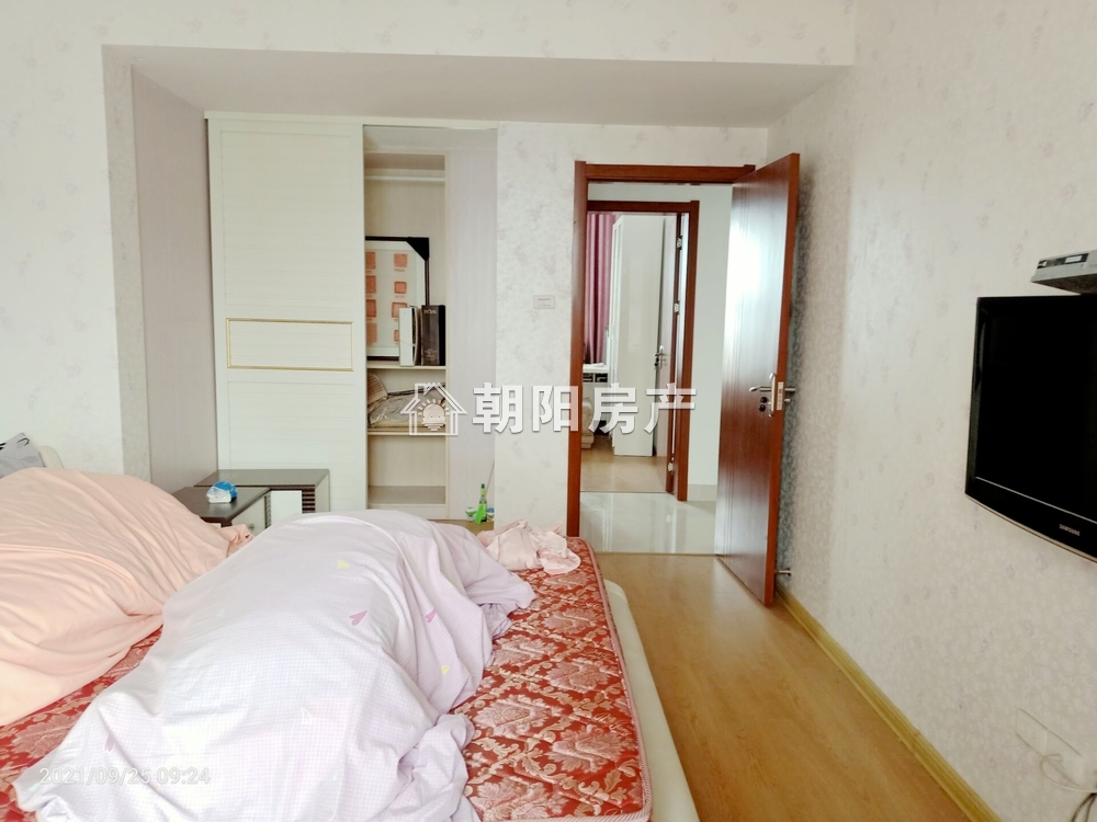 力达明和绿洲 160平 南北通透三室二厅 精装拎包入住 单价仅3562元