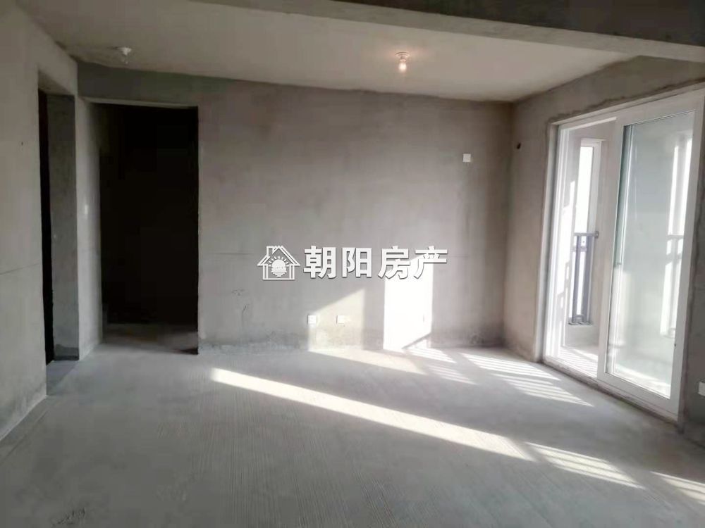 网云小镇一期 101平 南向三室 交通便利随时看房