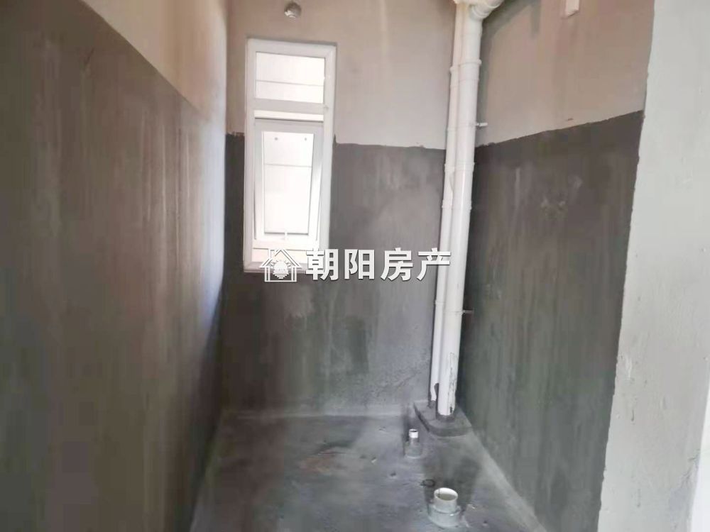网云小镇一期 101平 南向三室 交通便利随时看房