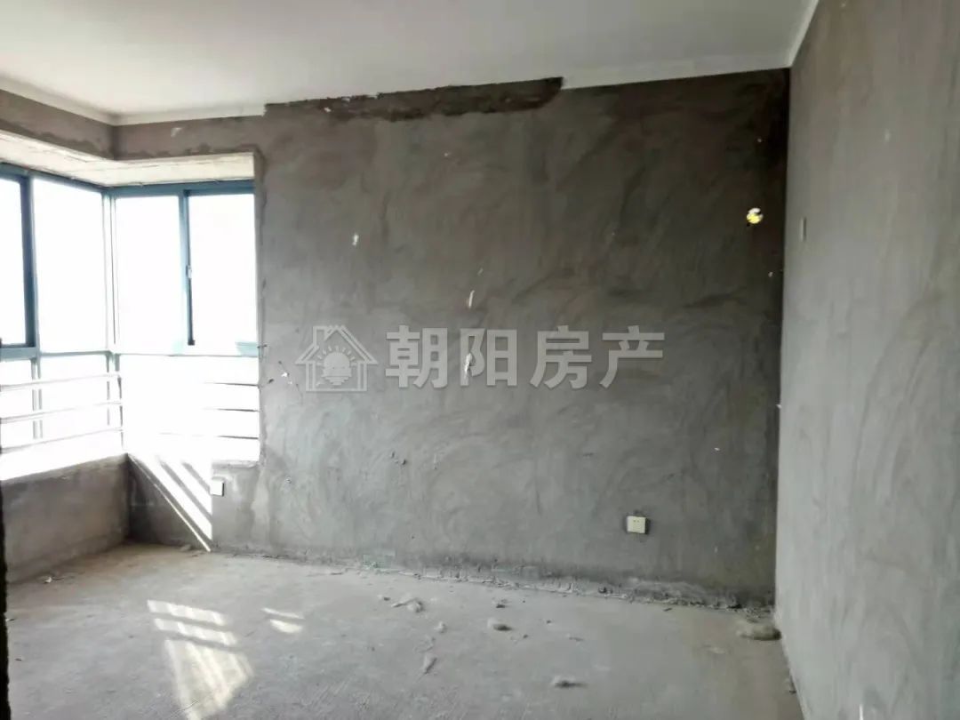 出售 八公山新村 电梯房 五层 三室二厅 毛坯 环境好 地势好 产证齐全 养老居住首选
