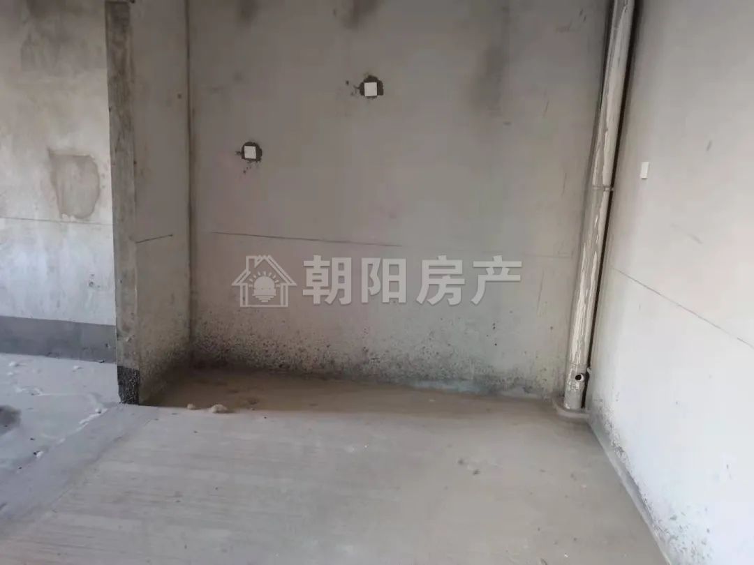 凤台碧桂园西区 228平 五室三卫南北通透 交通便利