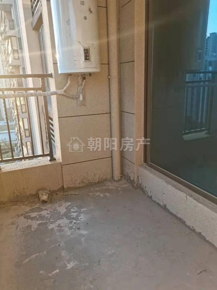 凤台碧桂园西区 228平 五室三卫南北通透 交通便利