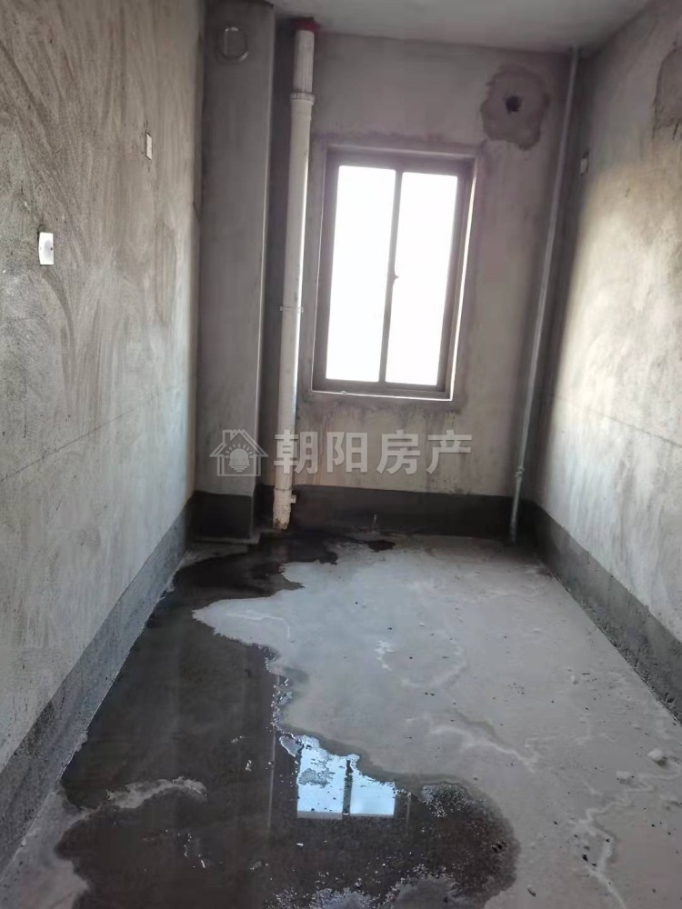 凤台碧桂园西区 228平 五室三卫南北通透 交通便利