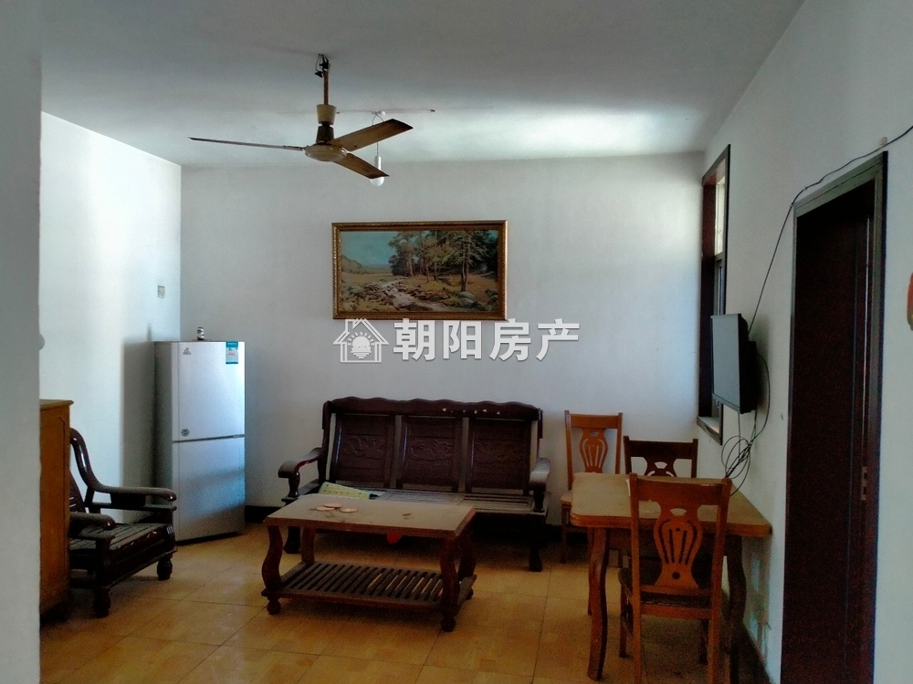 龙湖小区 89平 南向三室 学区房 满两年 随时看房