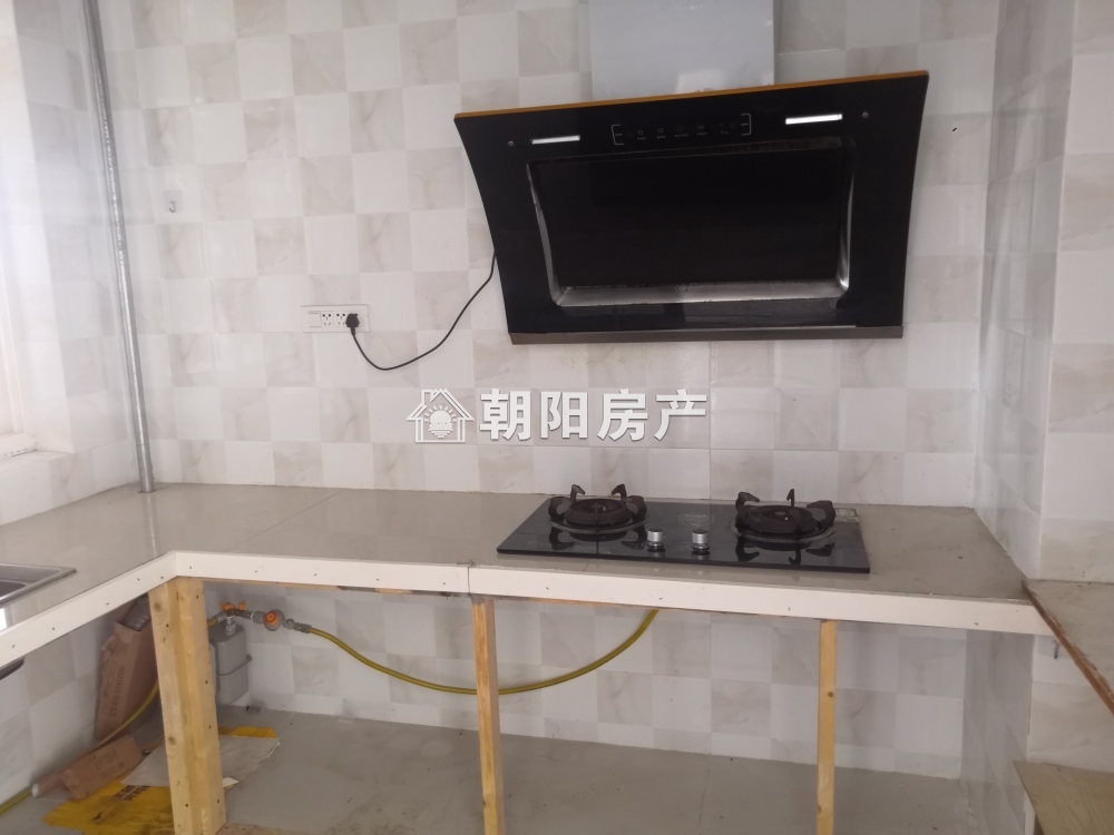 东昌庭院 98平 南向高楼层三室 简装 交通便利 随时看房