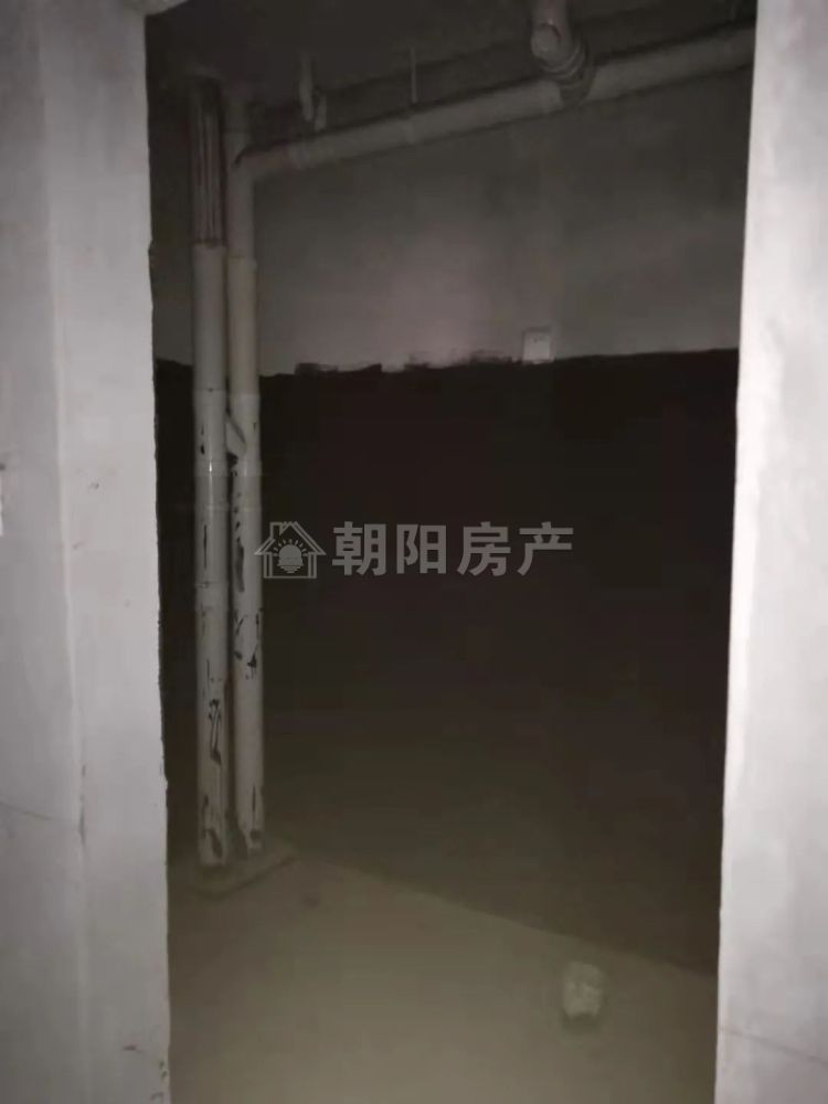 稻香花园 114平 南向三室两厅 交通便利 学区房