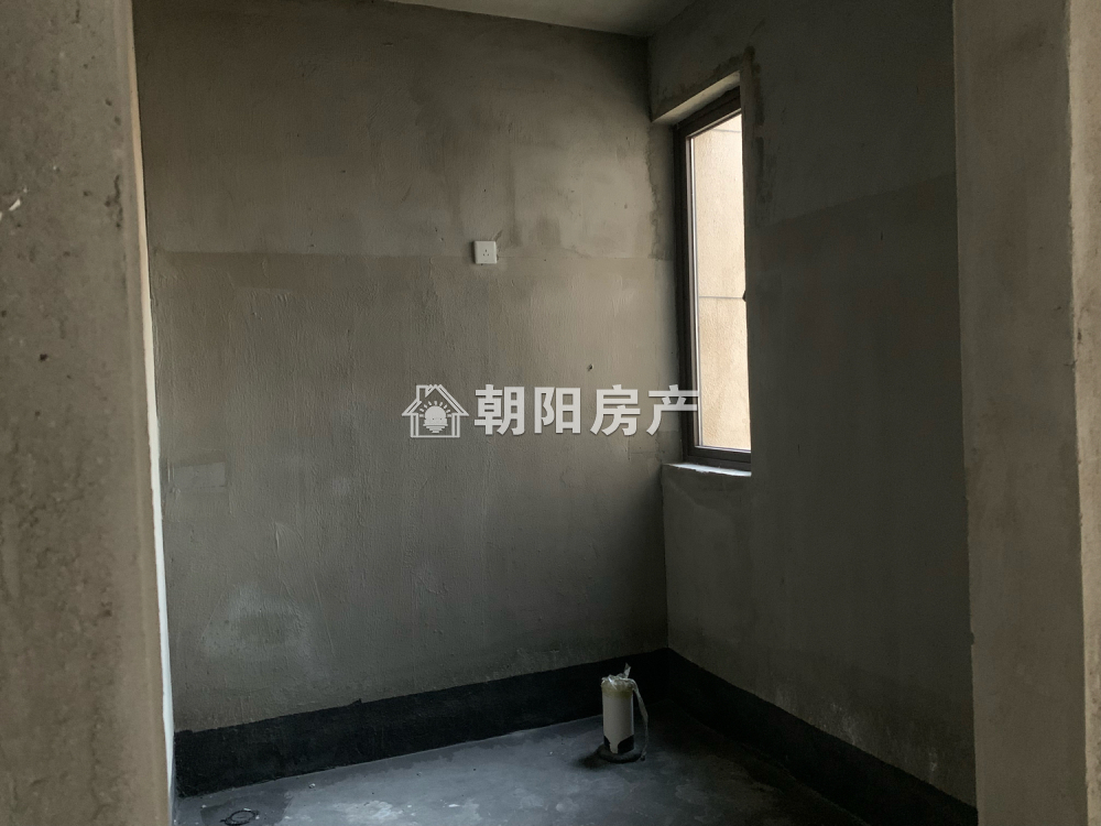 晟地绿园 115平 南向三室采光好 交通便利 毛坯